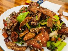 -美顺香食府鱼头老店(雪野湖店)