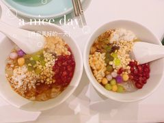 -江城小馆陕南妈妈菜·全球旅行餐厅(钟楼店)