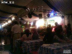 -上海浦东假日酒店