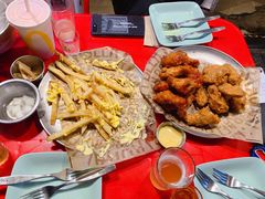 -BHC炸鸡(明洞总店)