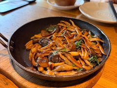 橄榄油三种菇-庆春朴门