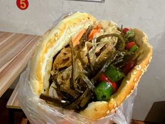 -三兄弟高炉烧饼