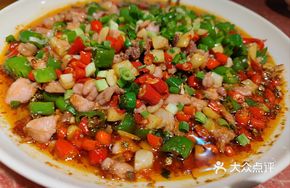 Double Pepper Steamed Rabbit