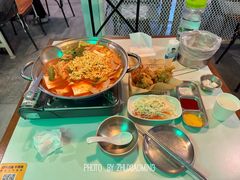 -富乐满 炸鸡&韩国料理 불로만(虹泉路店)