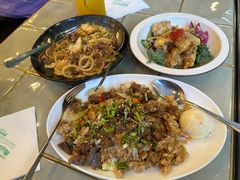 -玛格萝妮比萨屋(四平店)
