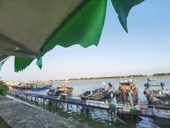 -南沙十九涌渔人码头-南门