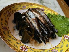 海带酥多春鱼-那家小馆•北京菜•烤鸭(香山店)