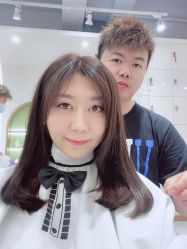 -妃格美发沙龙·烫发·染发