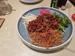 京酱肉丝-陈阿婆鱼头泡饼·京味菜(复兴路店)