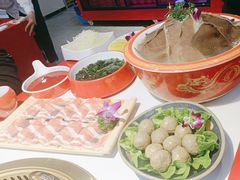 -欠火锅·水牛毛肚·团建聚餐·生日宴(何山路店)