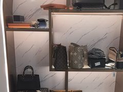 -聚云奢二手奢侈品黄金手表包包回收·中古店(上海店)