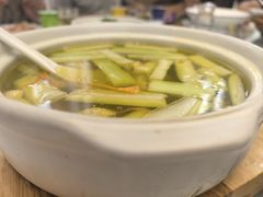 -沁园春酒店(沿河街店)