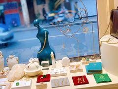 -LADY FAFA(巨鹿路陕西南路路口店)
