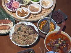 -包整·丝娃娃(一览甲秀楼风景店)