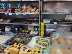 面包甜点陈列柜-锦馨豆汁(天坛路店)