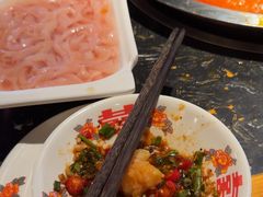 -憨孃孃·重庆老火锅(红山黑金店)