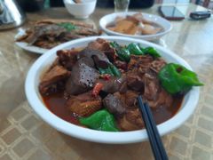 -山里人家土菜馆(茅山店)