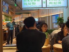 -百春原湖南牛肉粉(百联世纪店)