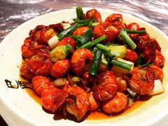 -巴厘龙虾·榜首油焖大虾(音乐学院·沿江酒馆店)