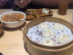 -小六汤包·老字号·中华名小吃(兴庆路店)