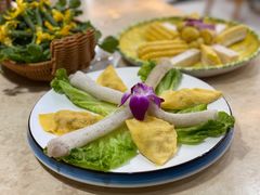 -墨脱石锅椰子鸡•香草鸭•东山羊(大东海店)