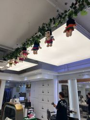 -镁连社·美联社