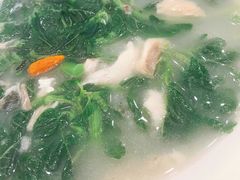 拆骨鱼头浸时蔬-小榄人家酒楼(民安店)