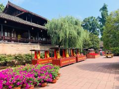 -峨眉山报国寺