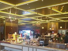 -大中华希尔顿酒店-念自助餐·嗨啤·小龙虾