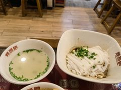 -双燕楼·手工馄饨·汤面小吃(世纪汇店)