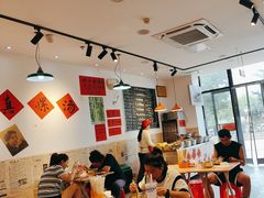 -柳州肥姨妈大骨螺蛳粉(沙河店)