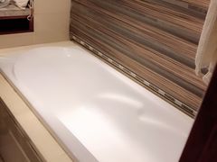 -兴芮温泉度假区