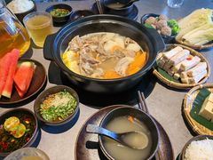 -罗勒家·养生火锅· Bistro(大望路店)