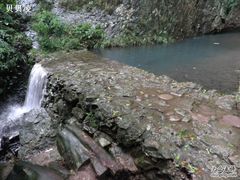 -雁荡山三折瀑景区