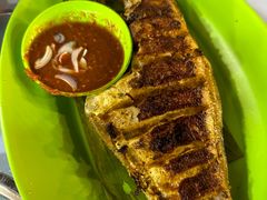 -明记烧鱼美味店