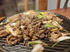 烤羊腿肉-赵胖炙子烤肉&深夜酒馆(簋街店)