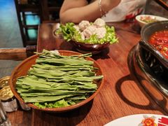 空运贡菜-胖姐社区老火锅(北京总店)
