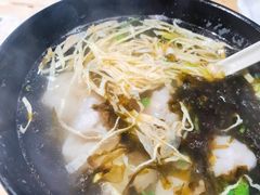 上海小馄饨-玖鲜小笼(中山广场店)