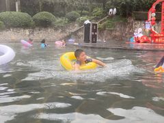 -融汇温泉