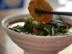 -湖南牛肉特色粉面(华屏路店)