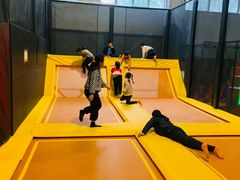 -嗨翻Hi-Fun竞技主题乐园·蹦床亲子生日轰趴(国光1937店)