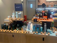 -星巴克臻选(周浦万达店)