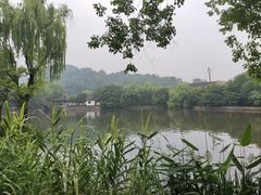 -绍兴东湖风景区