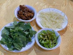 -华兴餐厅·招牌生鱼片(桃园路店)