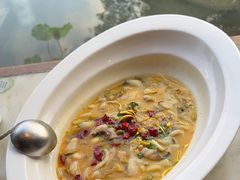 -绿茶餐厅(龙井船宴· 品牌总店)