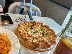 -必胜客(漕宝路店)