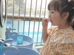 -小门牙好性格托育(北外滩中心)