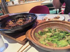 -蚝堡海鲜·威海菜·海肠捞饭·烧烤·亚洲吃蚝公司(幸福门店)
