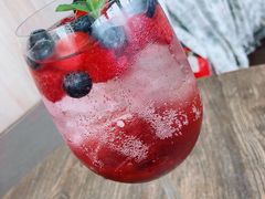 玫瑰气泡饮-Vanillacafe香草咖啡(银海大世界店)