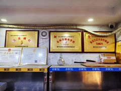 -晓宇盒饭(民安街店)